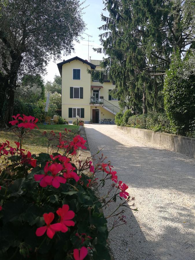 Appartamento Villa Margherita Desenzano del Garda Kültér fotó
